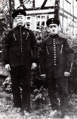 Leonhard Fries (links) war Frdermaschinist auf der Grube Neue Landeskrone