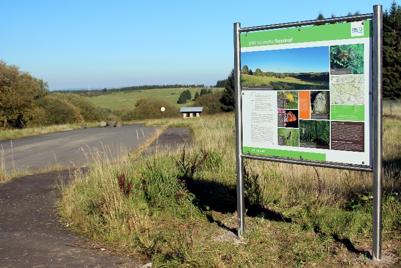 Hinweistafel auf dem "Stegskopf"